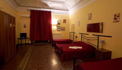 Triple Room with Private Bathroom