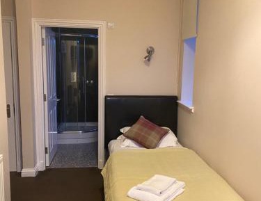 Single Room with Shower