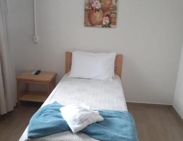 Single Room with Private Bathroom