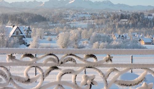 Studio Apartment with Balcony