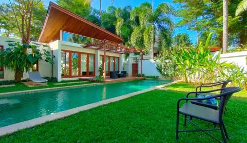 Villa with Private Pool