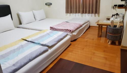 Standard Family Room