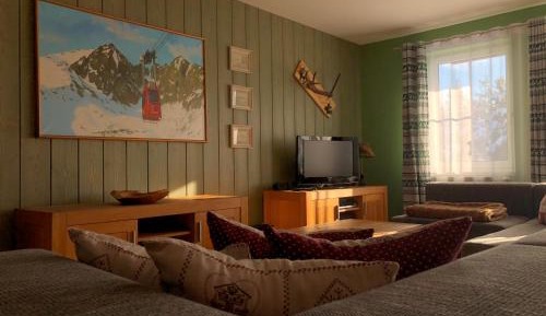 Apartment (2 Adults)