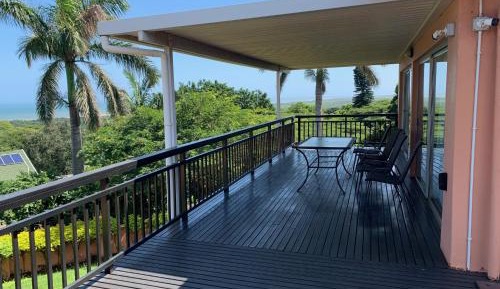 Queen Suite with Sea View