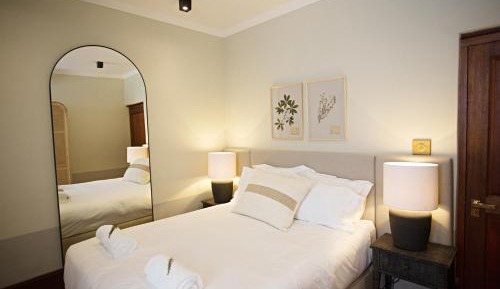 Superior Queen Room with Patio