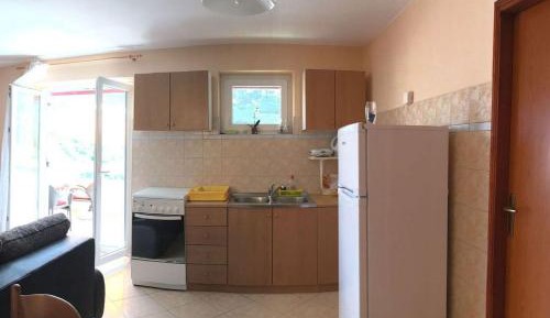 One-Bedroom Apartment with Terrace