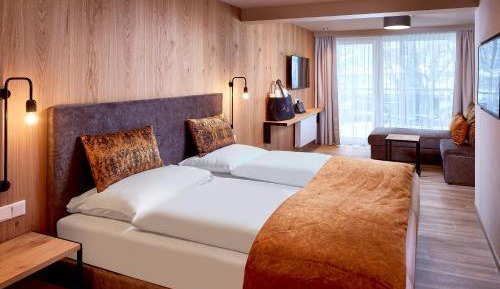 Junior Suite with Mountain View