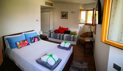 Triple Room with Private Bathroom