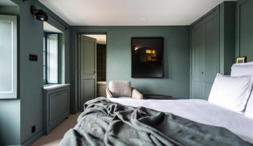 Junior Suite with Balcony