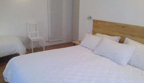 Triple Room with Bathroom