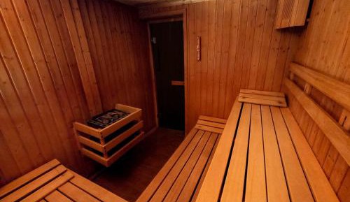 Double or Twin Room with View and Pool Access