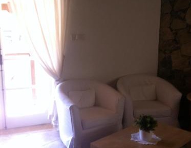 One-Bedroom Apartment - Split Level