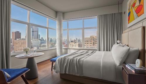 Corner Queen Studio – Disability Access