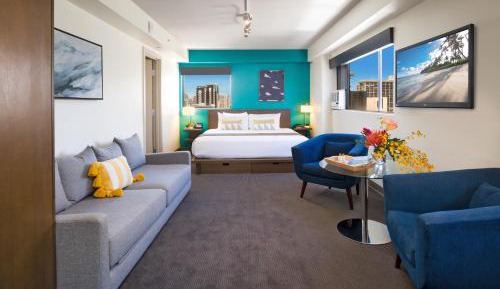 Junior Suite with Mountain View