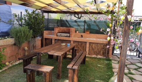 Apartment with Garden View