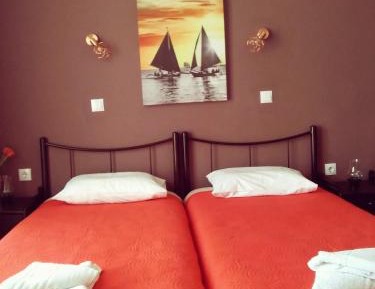 One-Bedroom Apartment with Garden View