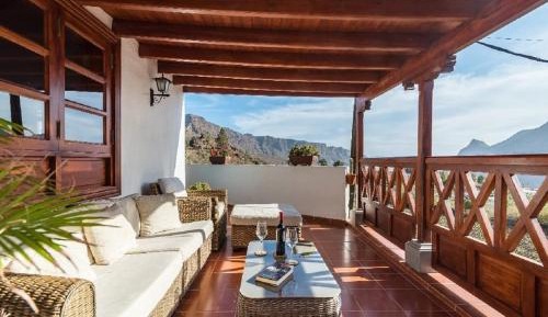 Three-Bedroom Townhouse