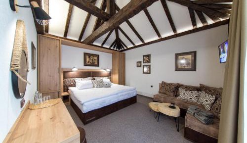 Superior Double or Twin Room with Terrace