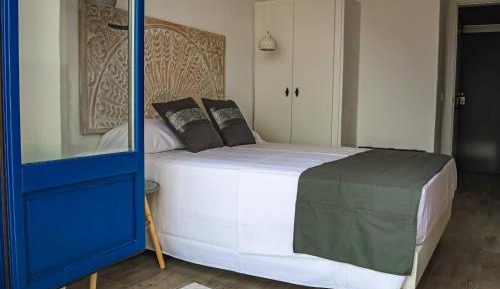 Deluxe Double Room with Sea View