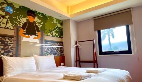 Standard Double Room with Mountain View