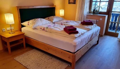 Two-Bedroom Apartment with Balcony