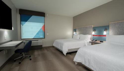 Standard Queen Room with Two Queen Beds