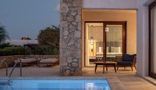 Suite with Sea View and Private Pool