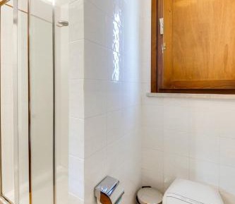 One-Bedroom Apartment (4 Adults)