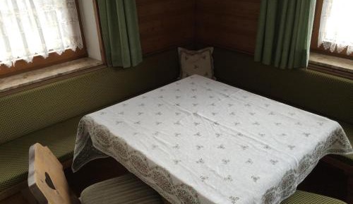 Family Apartment with Balcony (2 Adults + 1 Child) 