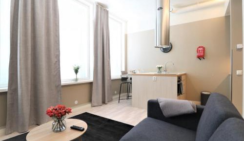 One-Bedroom Apartment