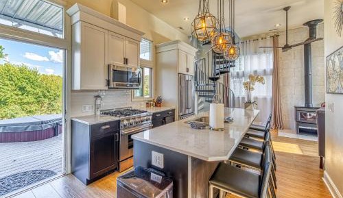 Three-Bedroom Townhouse