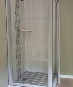 Cabin with Private External Bathroom