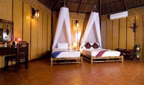 Bungalow - Beach Front