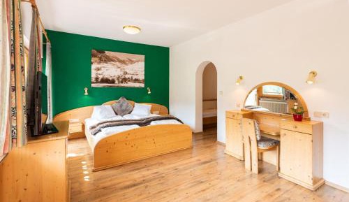 Triple Room with Balcony