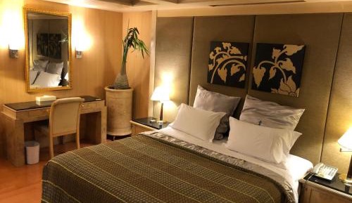 Grand Deluxe Double Room (Check-in after 18:00)