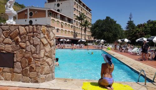 Apartment with Lake View