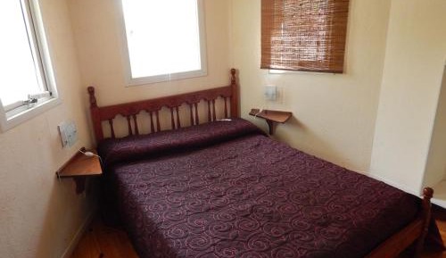 One-Bedroom Bungalow (2 Adults + 3 Children)