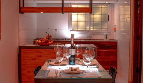 Apartment with Mountain View