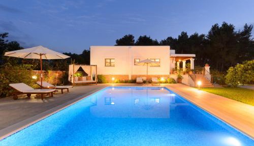 Villa with Private Pool