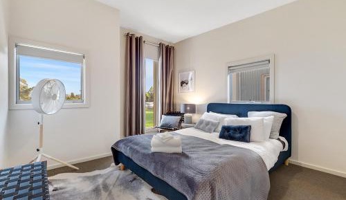 Three-Bedroom Townhouse