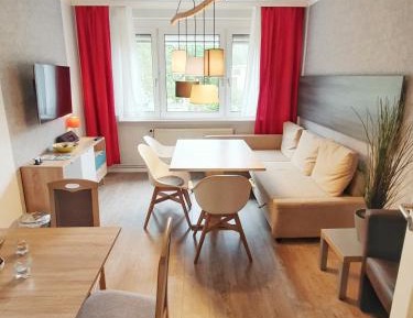 One-Bedroom Apartment with Sofa Bed (5 Adults)