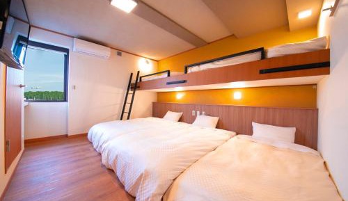 Standard Family Room with View