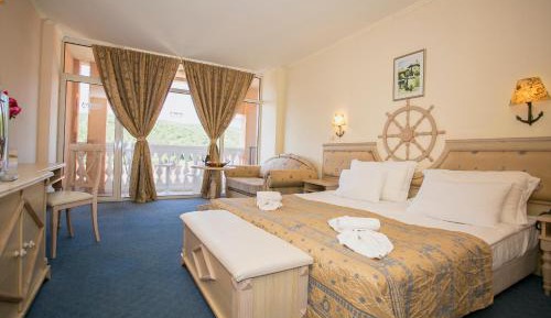 Double Room with Park View