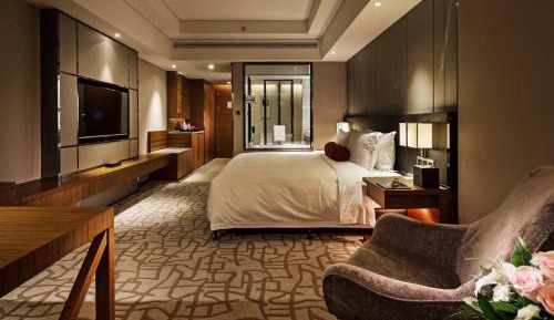 Executive King Room with Bathroom