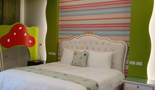 Queen Room with Balcony