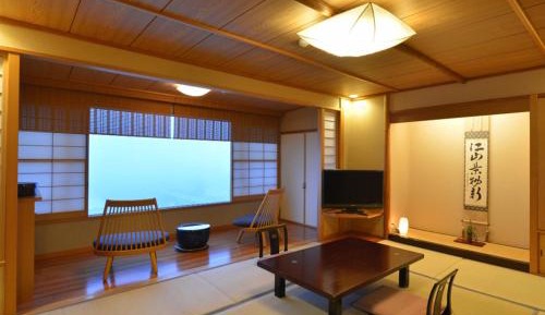 Japanese-Style Room