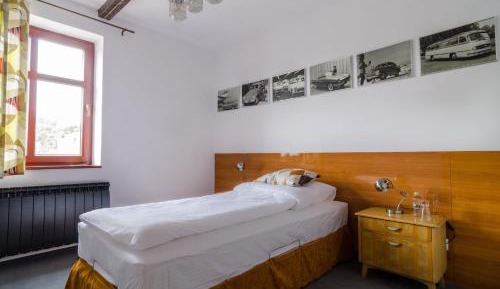 Apartment (3 Adults)