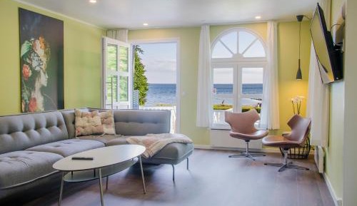 Apartment with Sea View