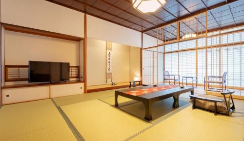 Standard Family Room