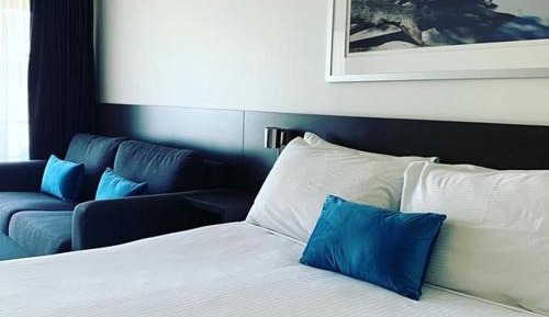 Queen Room with Balcony and Ocean View - Upper Level